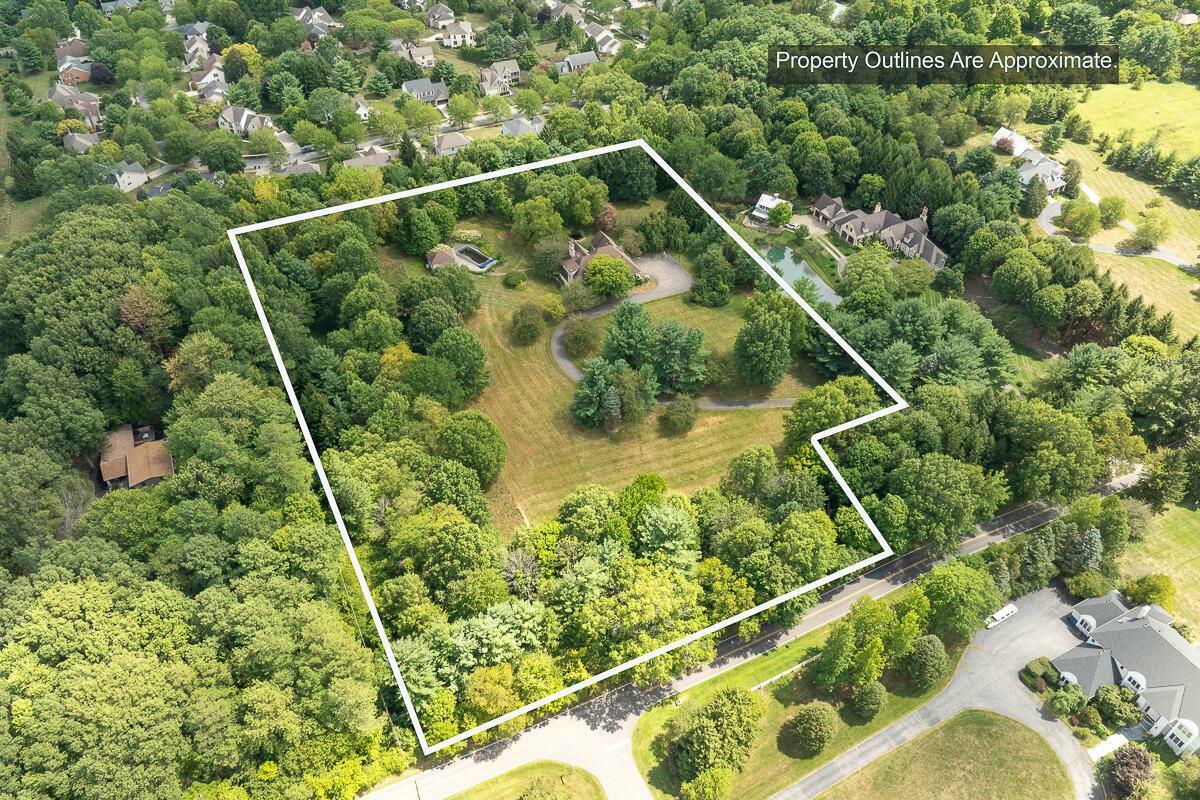Property Photo: 4444 Shull Road OH 43230