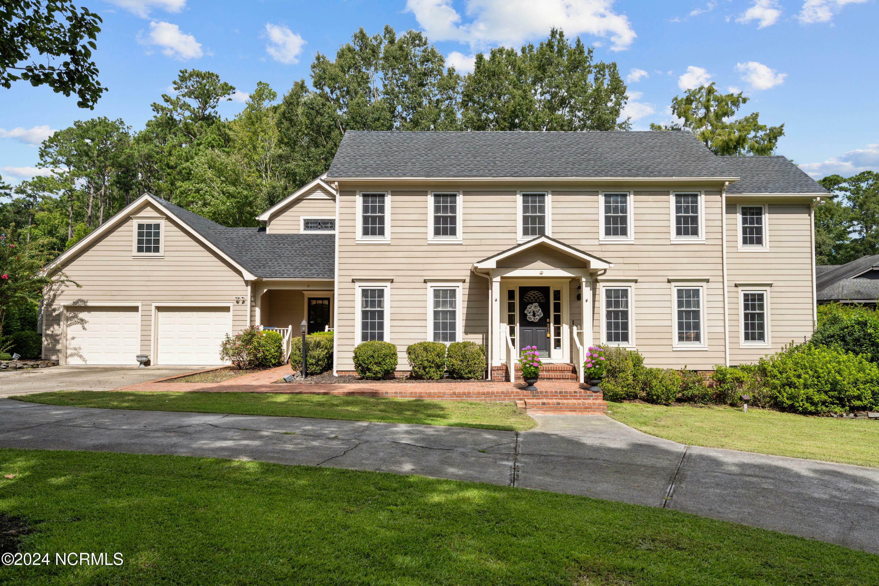 Property Photo:  2215 Perry Drive  NC 28546 