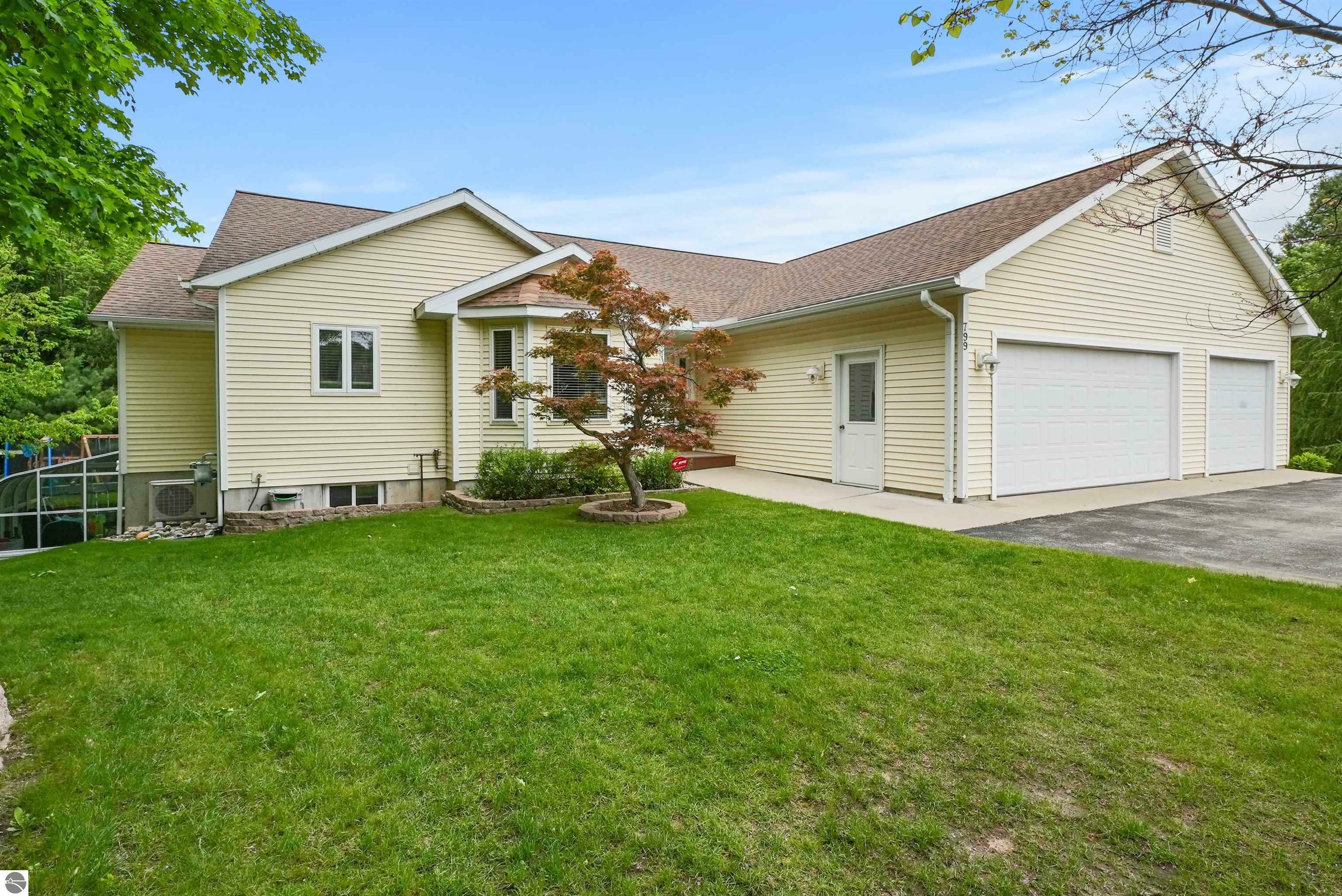 799 Napolean Way  Traverse City MI 49696 photo