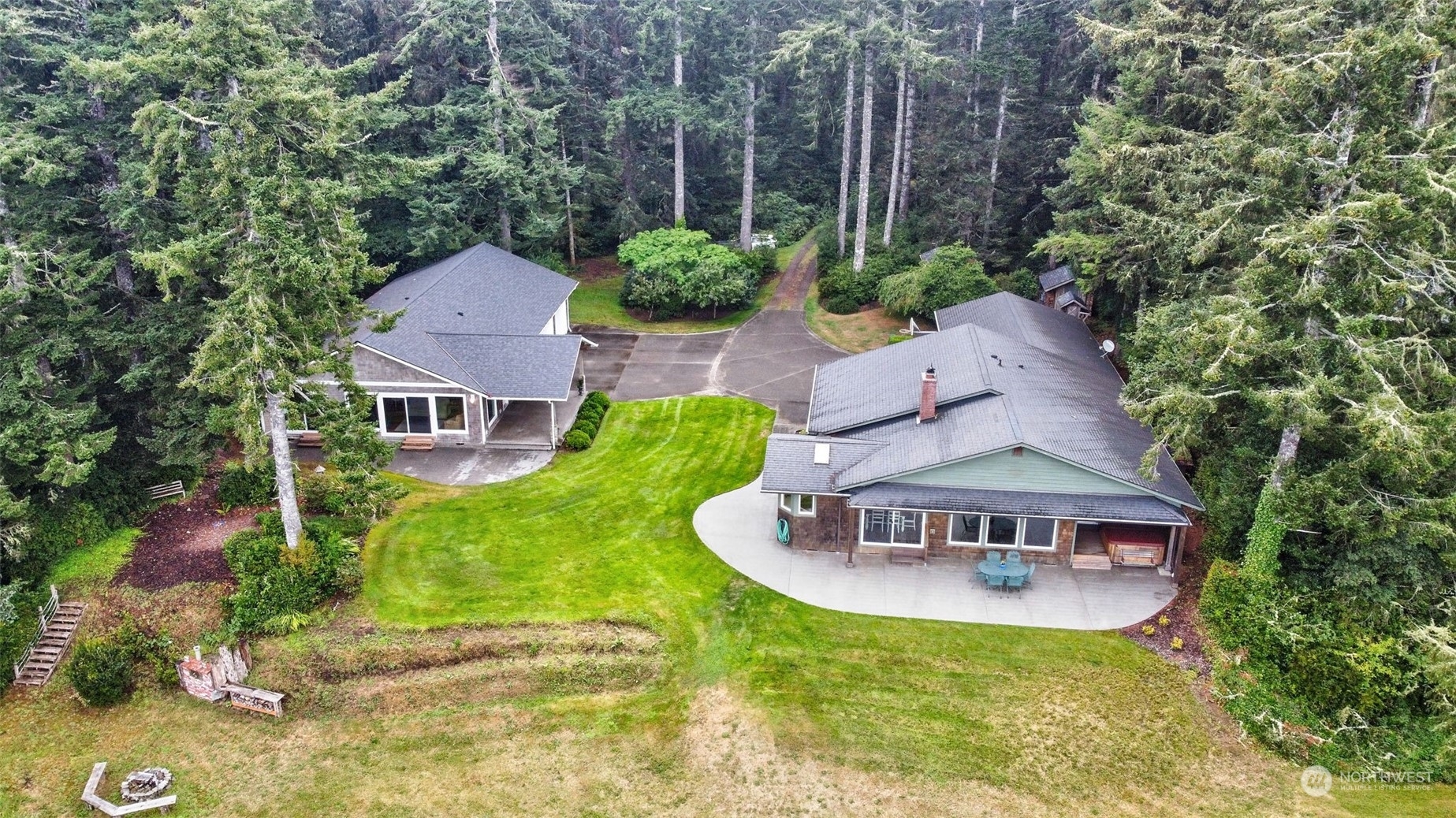 Property Photo:  24424 Sandridge Road  WA 98640 