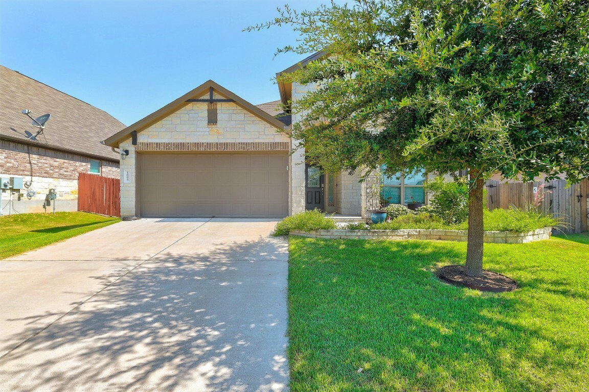 Property Photo:  1604 Nandi Street  TX 78652 