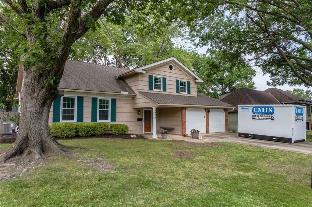 Property Photo: 6424 W 101st Street KS 66212