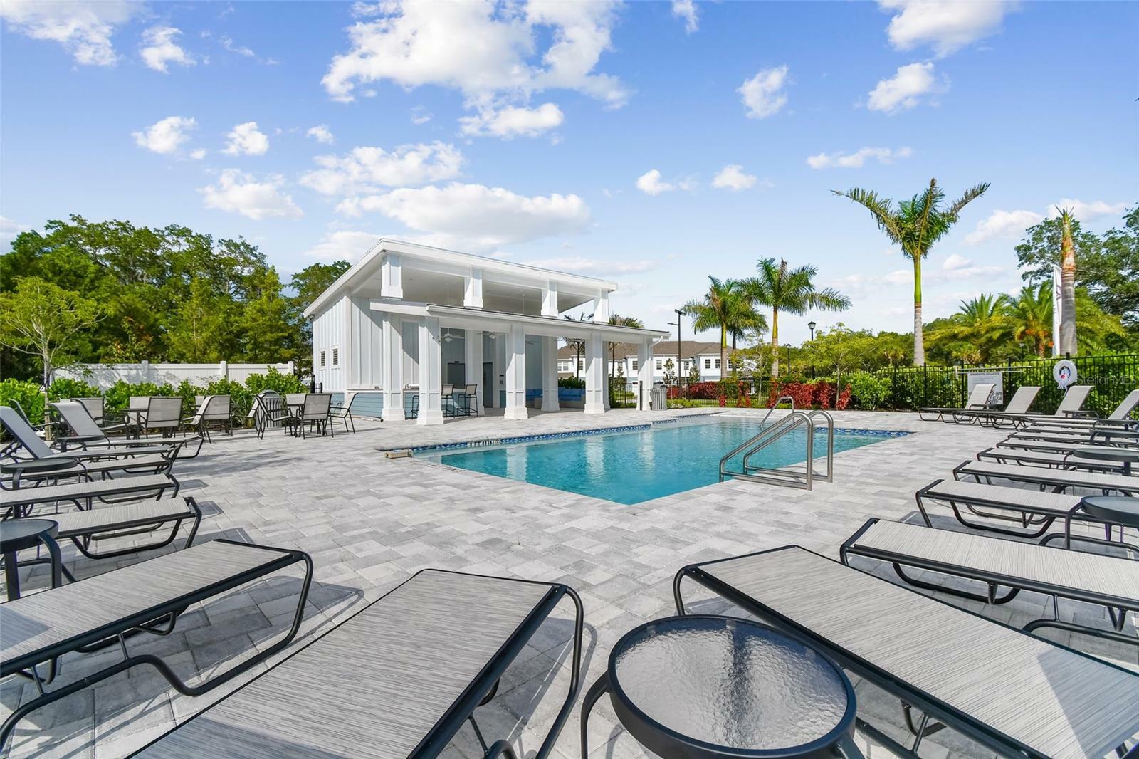 Property Photo:  302 Via Anina Drive  FL 34243 