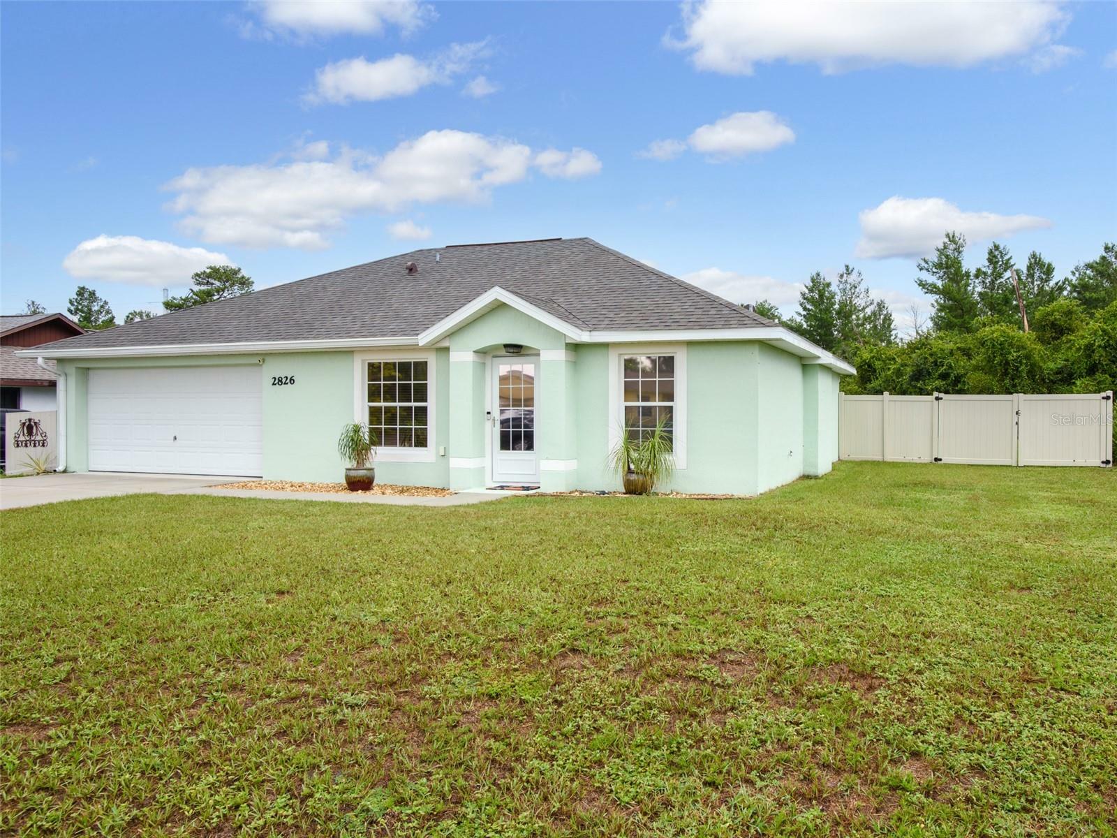 Property Photo:  2826 Grayton Street  FL 32738 