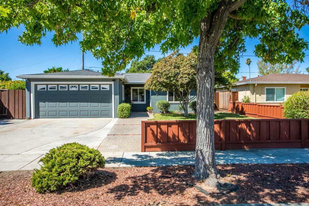 Property Photo:  3209 Dovela Way  CA 95118 