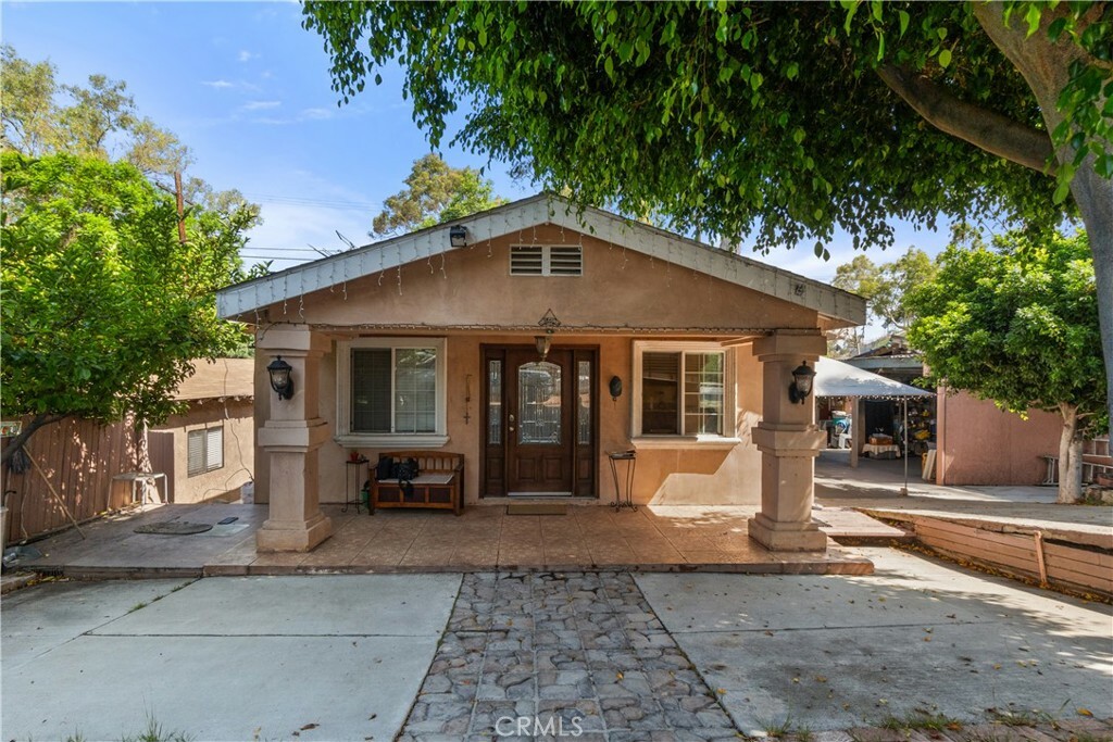 Property Photo:  4421 Floral Drive  CA 90022 