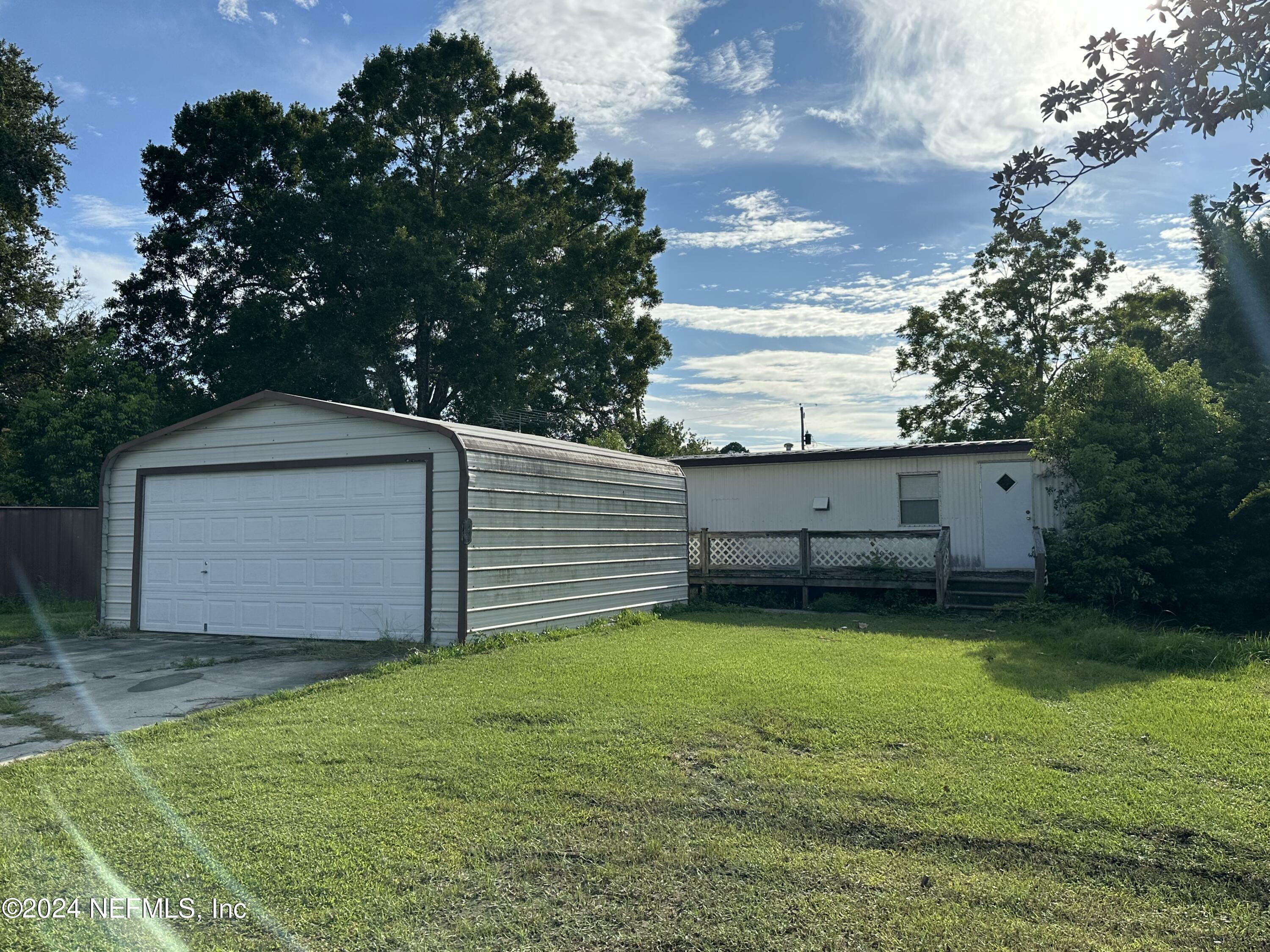 Property Photo:  237 Pine Tree Trail  FL 32112 