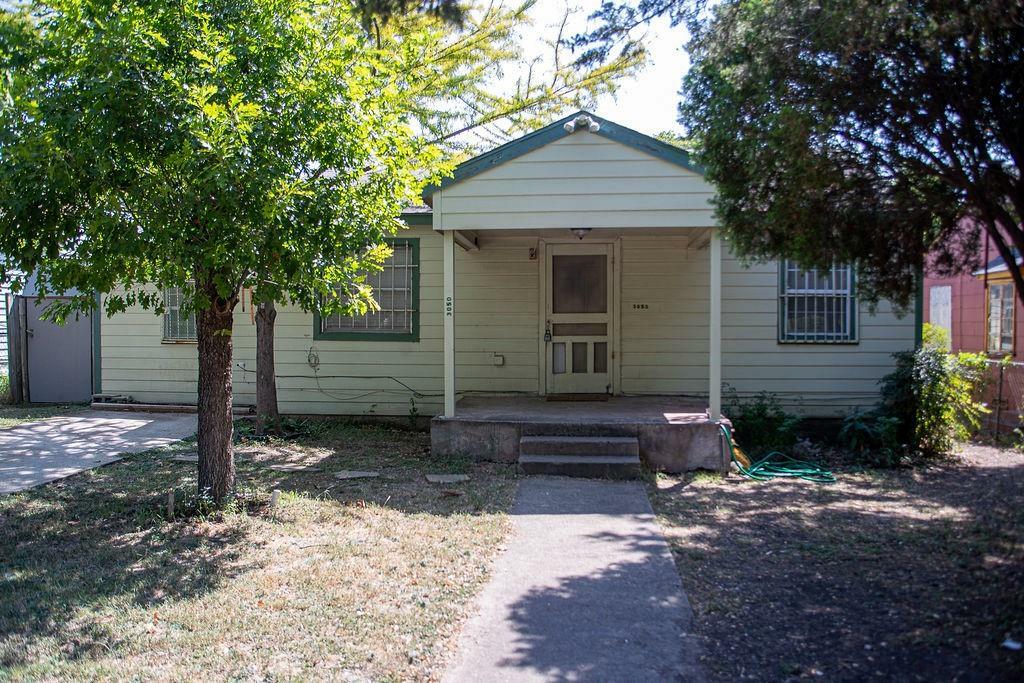 Property Photo:  3050 Utah Avenue  TX 75216 