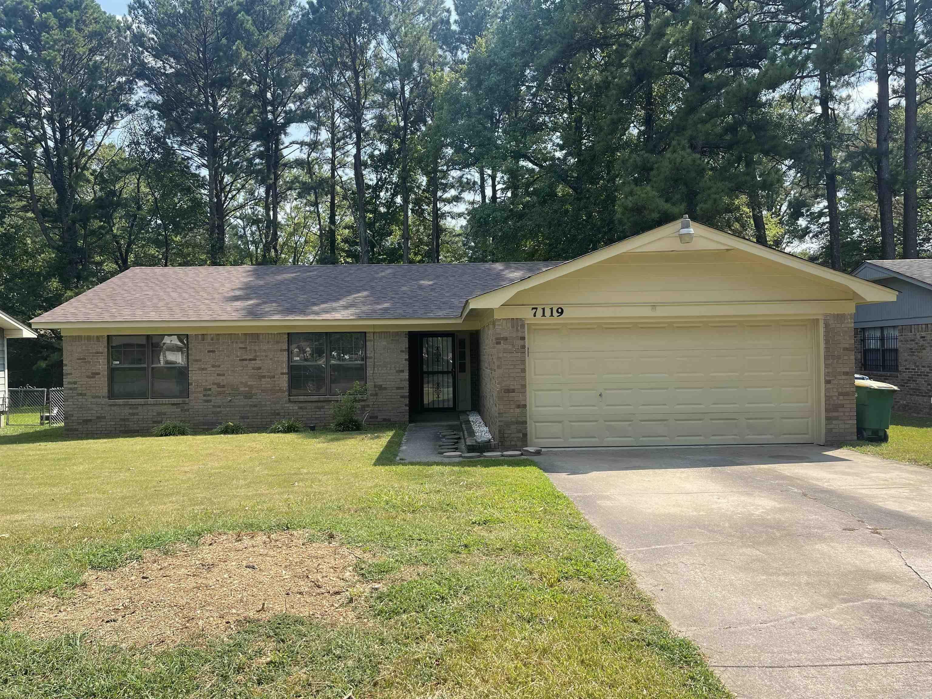 Property Photo:  7119 Yorkwood  AR 72209 