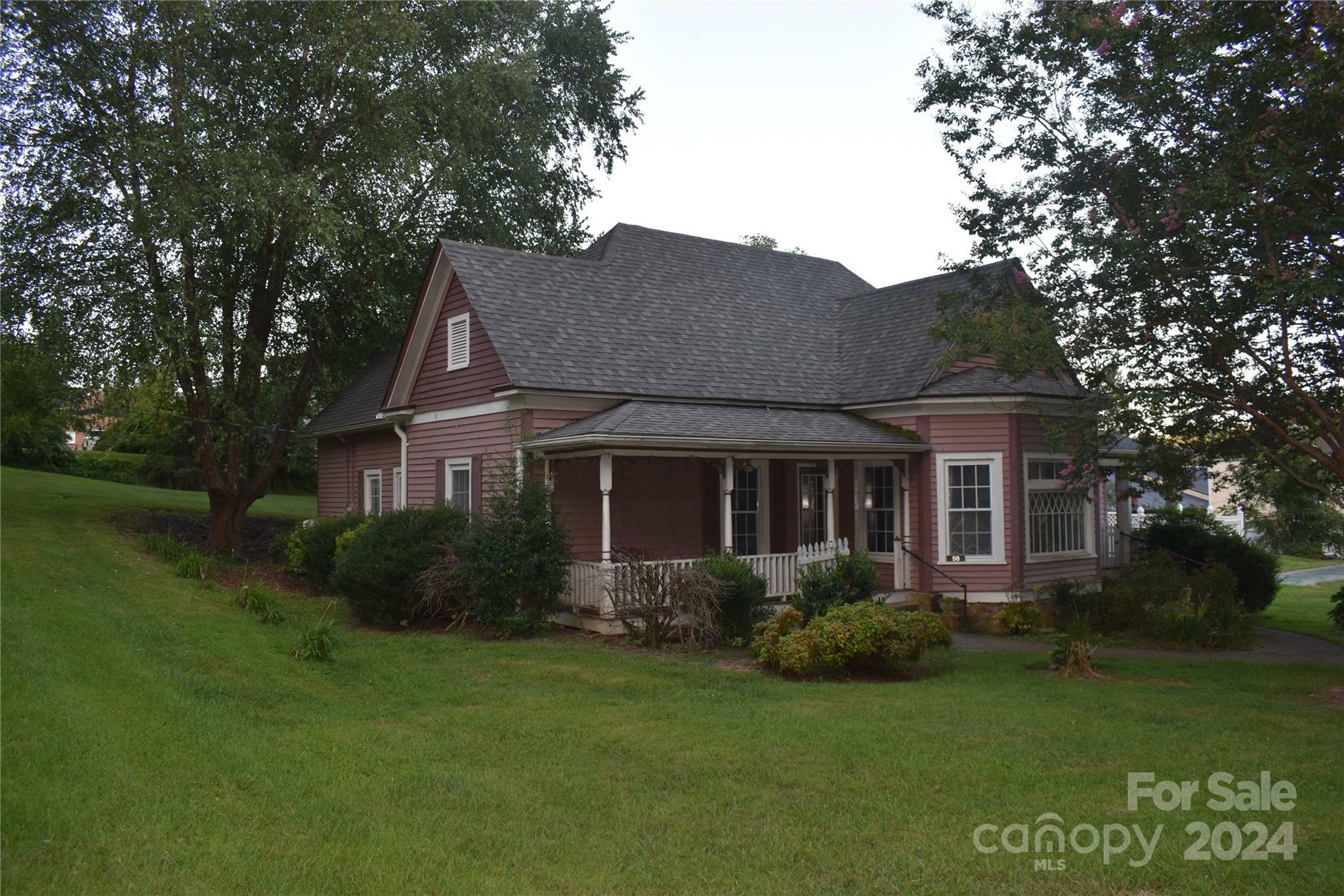 Property Photo:  50 N Spring Street  NC 28762 