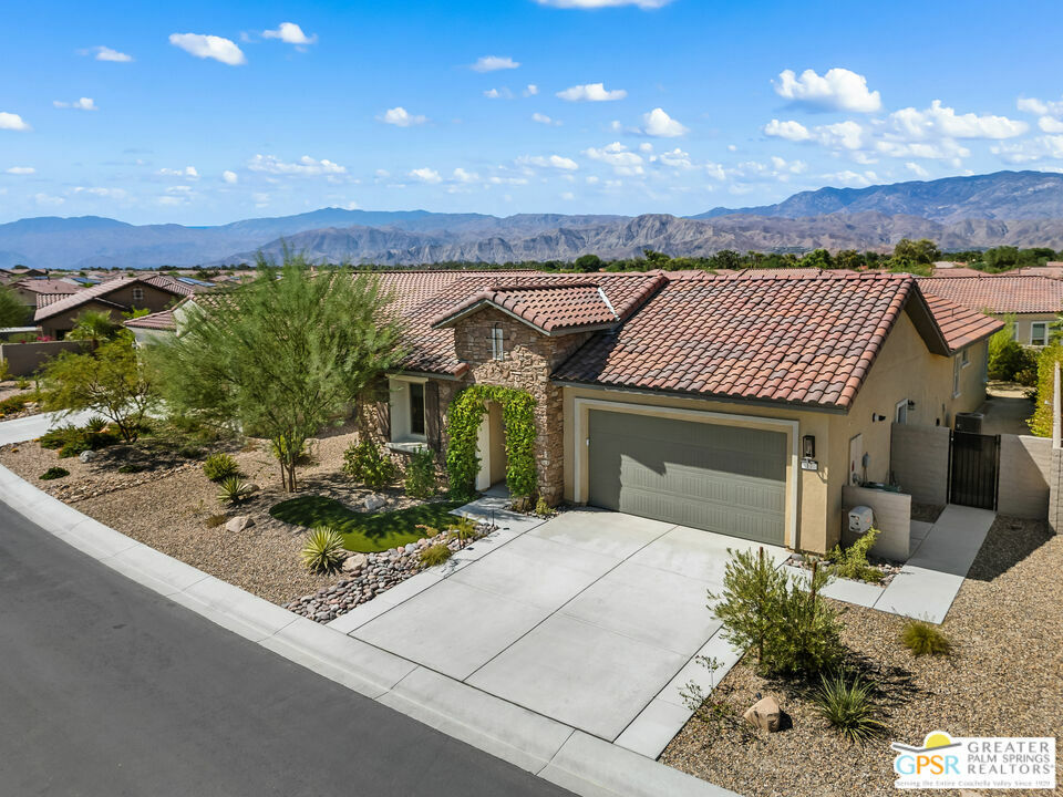 17   Cork Tree  Rancho Mirage CA 92270 photo