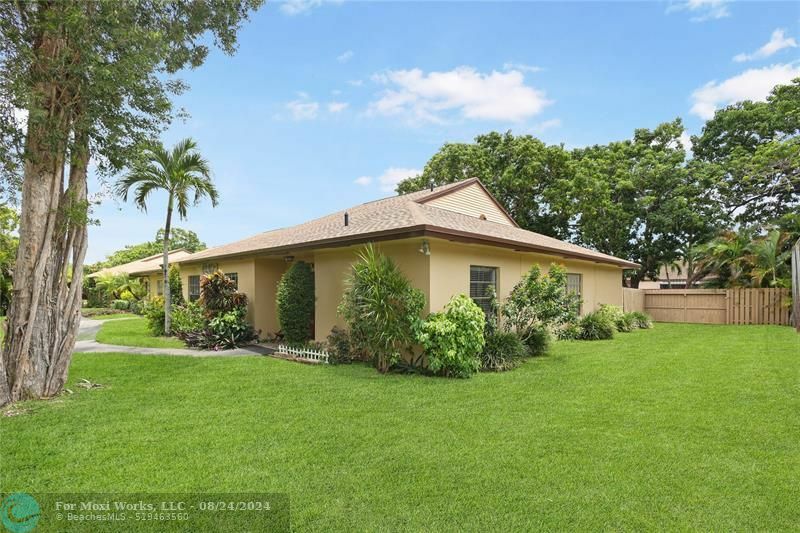 Property Photo:  7506 SW 26th Ct 10  FL 33314 