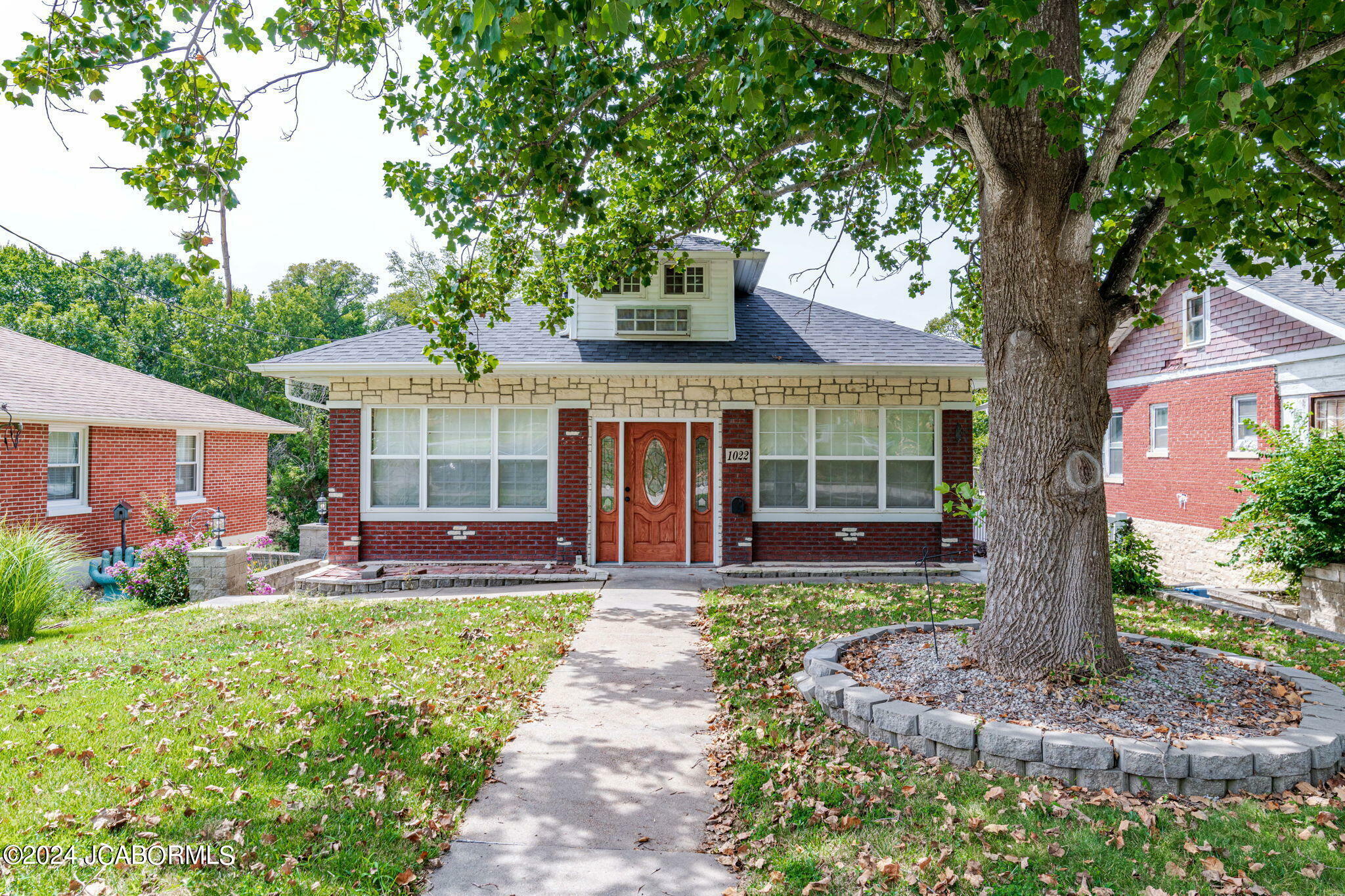 Property Photo:  1022 Fairmount Boulevard  MO 65101 