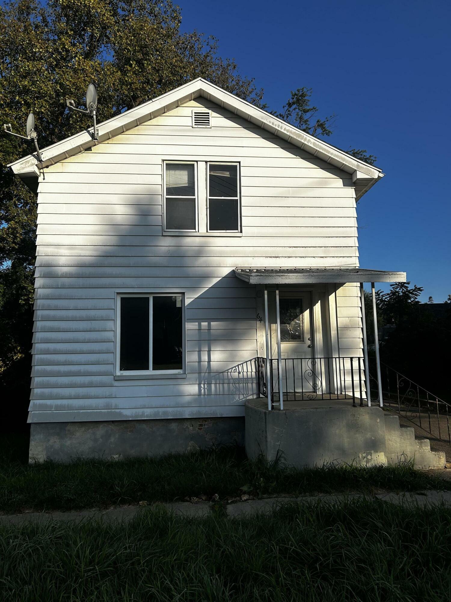 Property Photo:  64 Union Street  MI 49242 