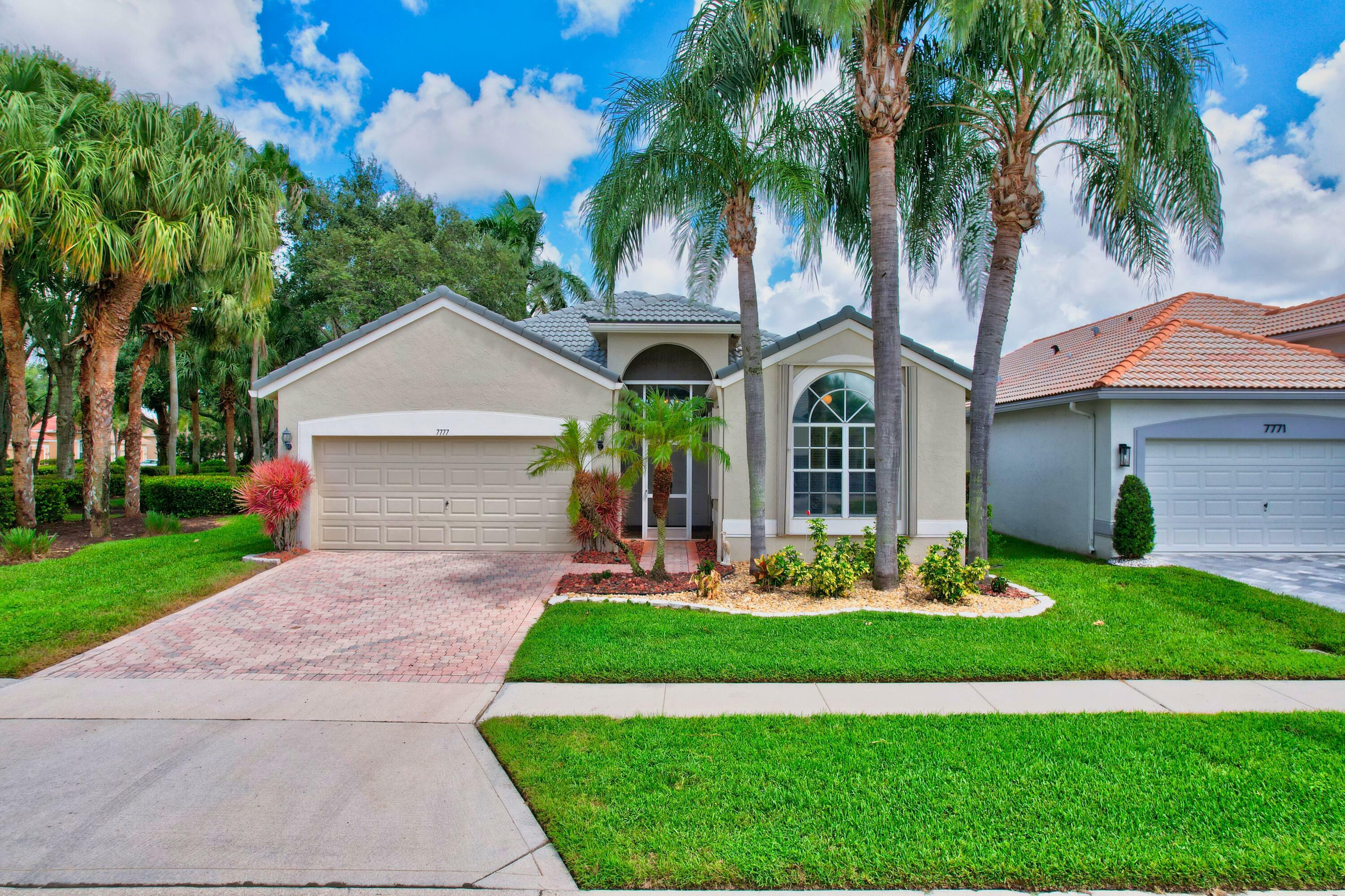 Property Photo:  7777 Monarch Court  FL 33446 