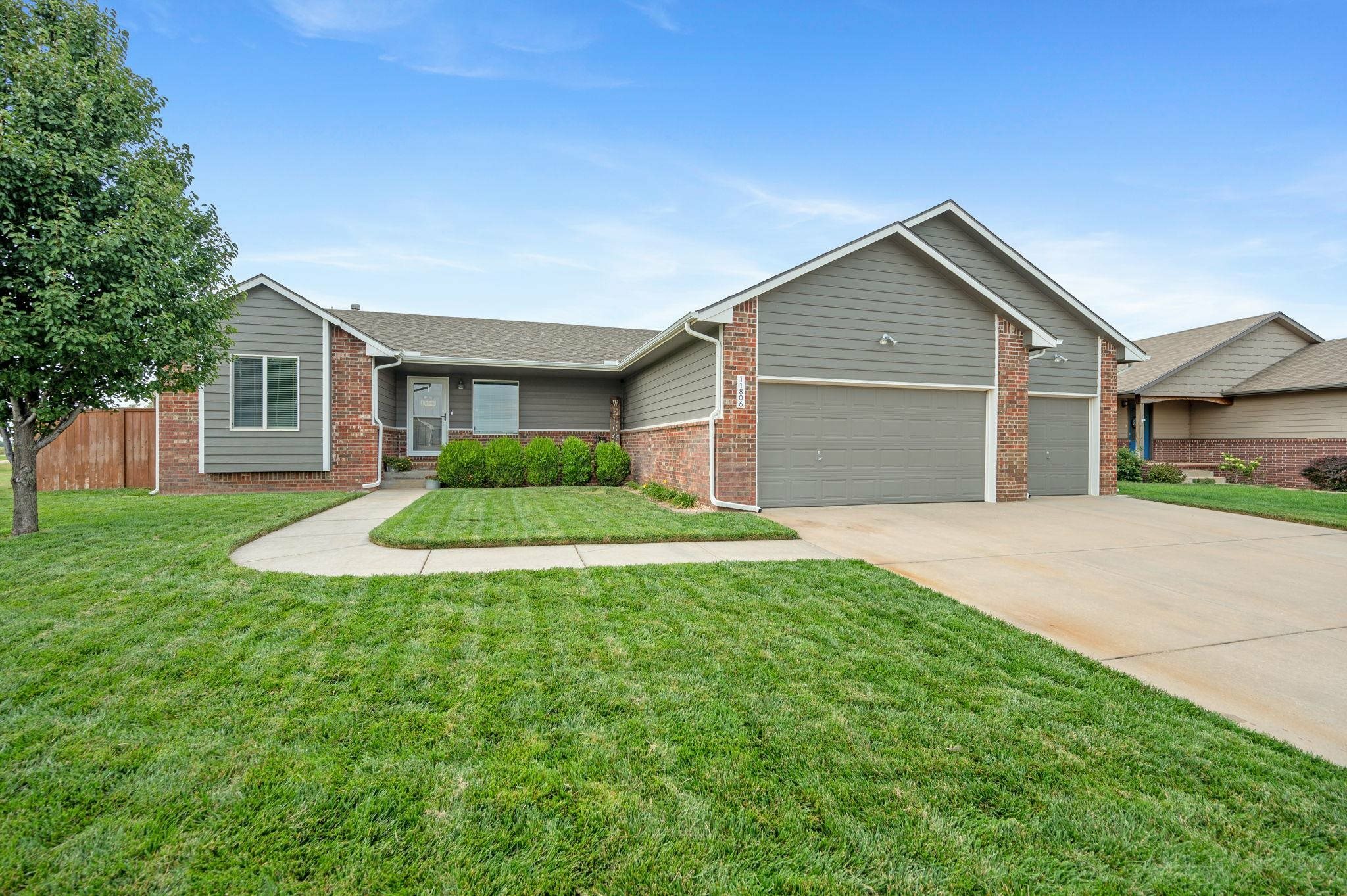 Property Photo:  11806 W Wilkinson St  KS 67101 