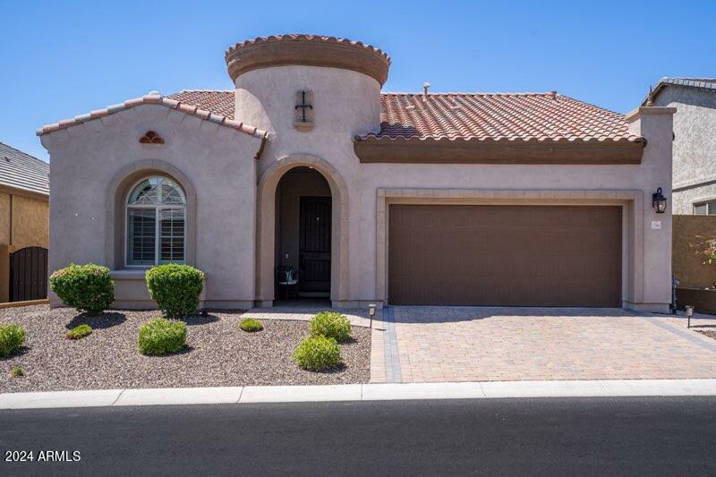 Property Photo:  1746 N Harper --  AZ 85207 