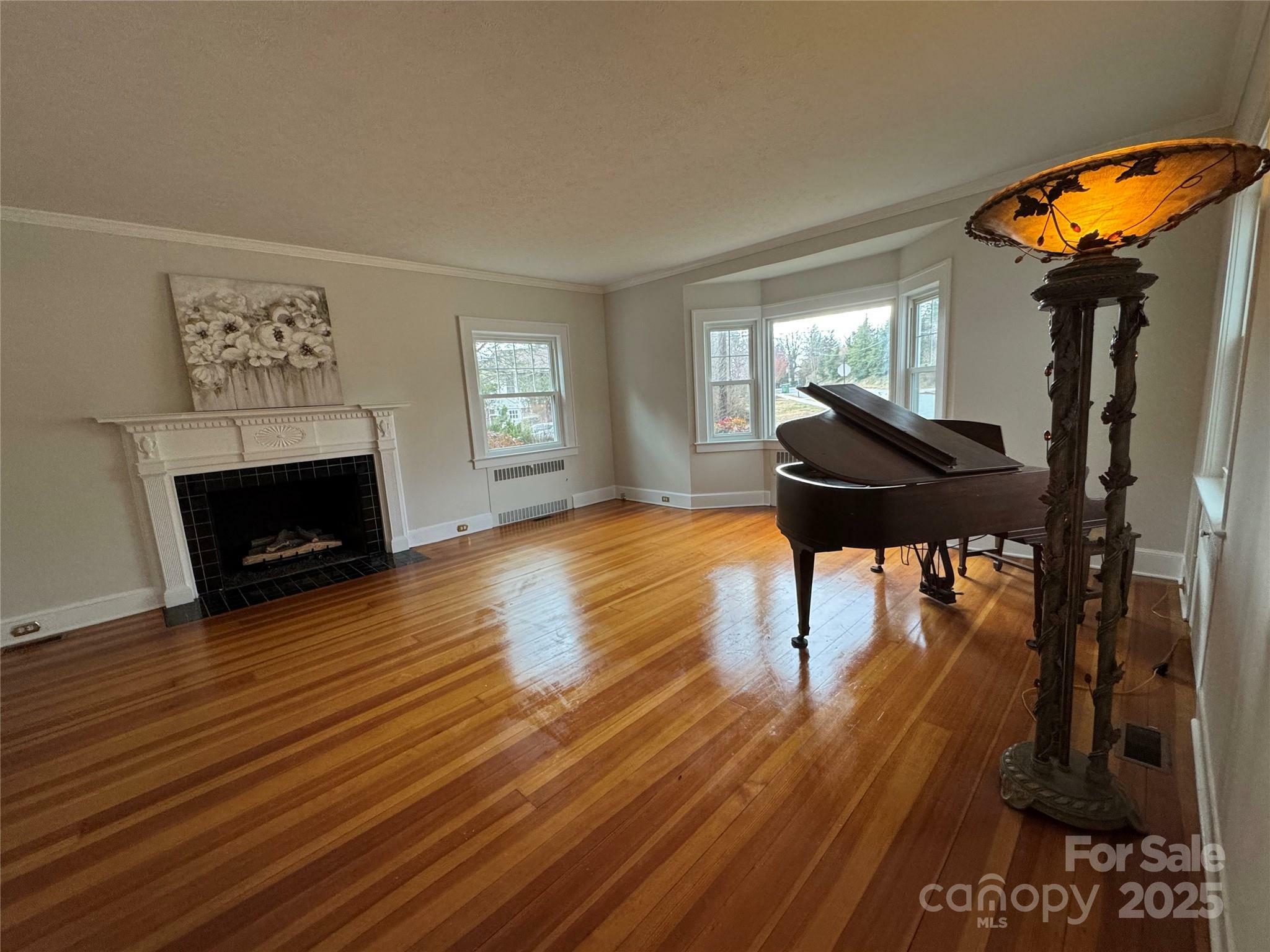 Property Photo:  1134 Highland Avenue  NC 28792 