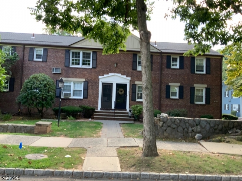 Property Photo:  402 Lincoln Park  NJ 07016 