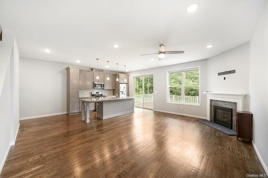 Property Photo:  72 Magnolia Park Road  NY 10940 