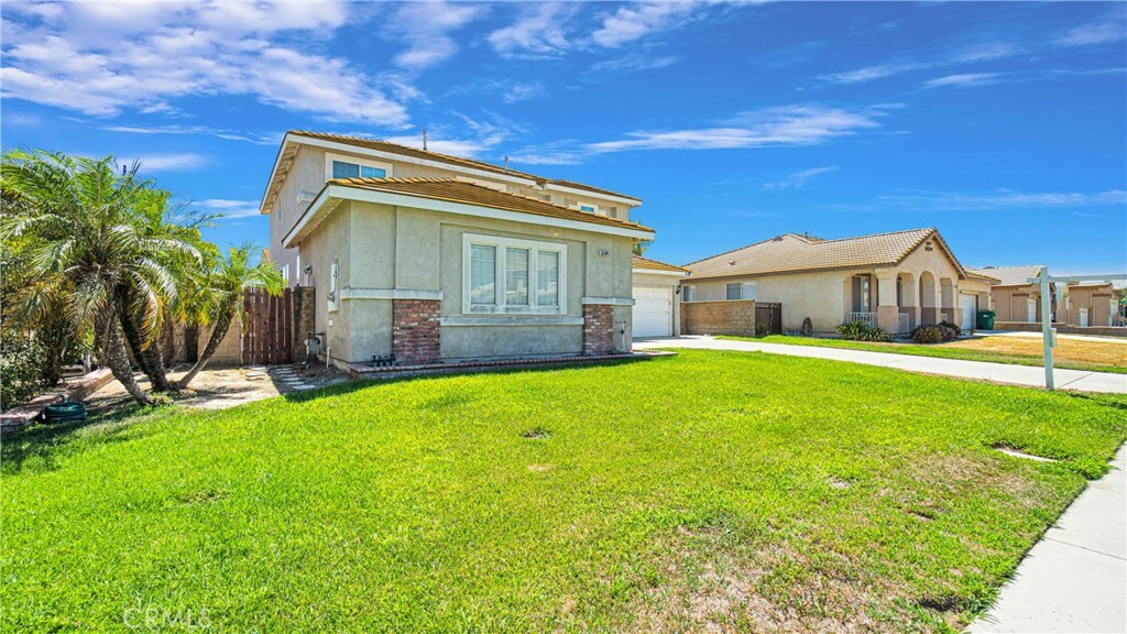 Property Photo:  5594 Alexandria Avenue  CA 92880 