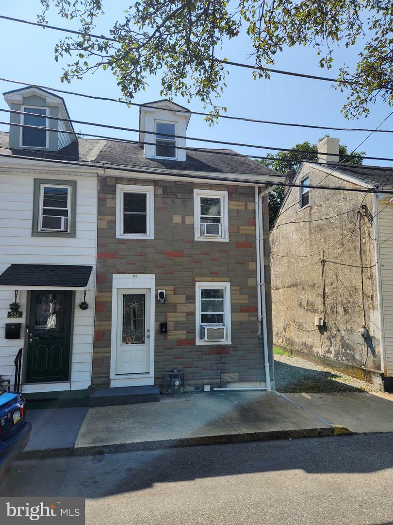 Property Photo:  226 Walnut Street  PA 19460 