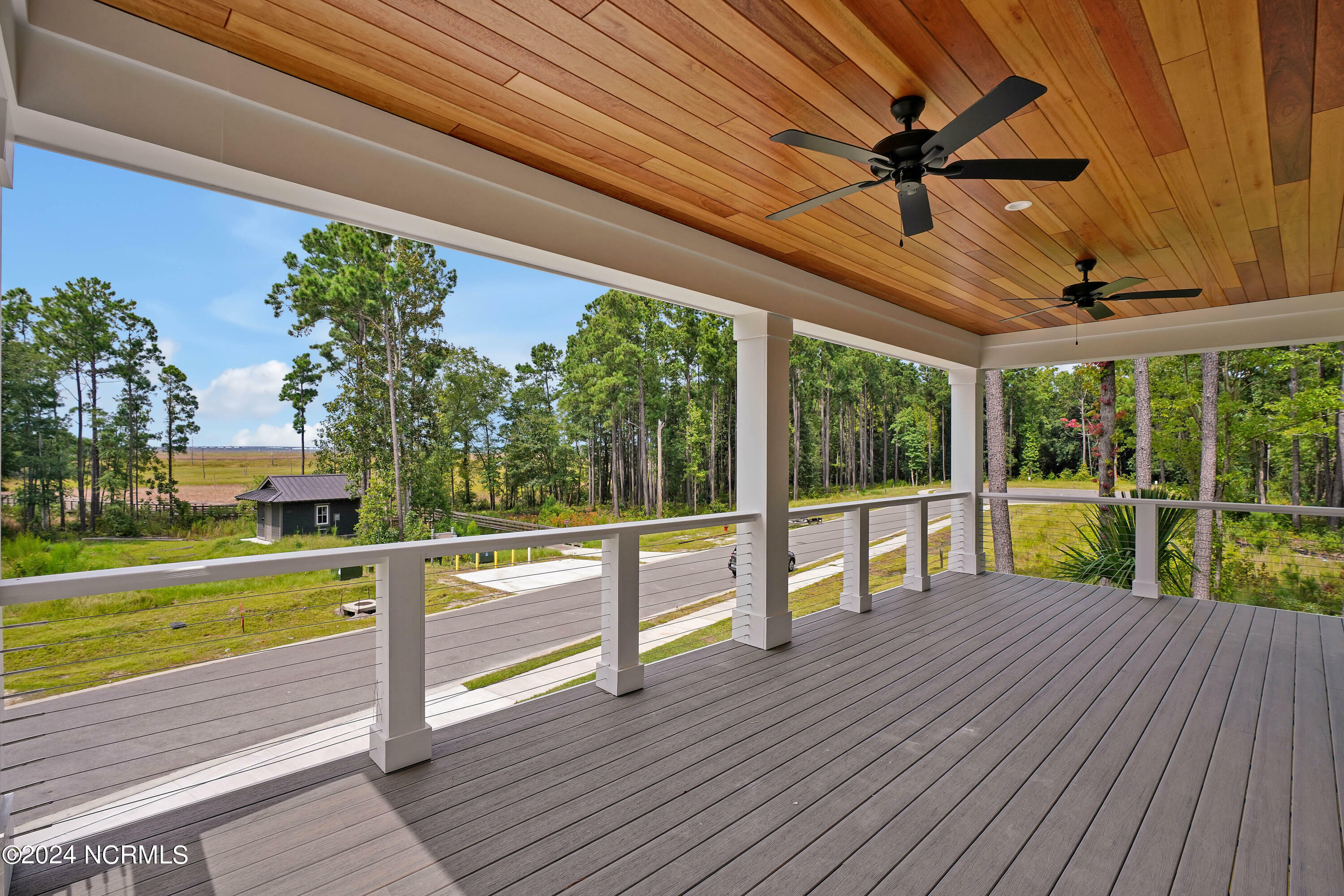 Property Photo: 1620 Riverview Terrace NC 28401