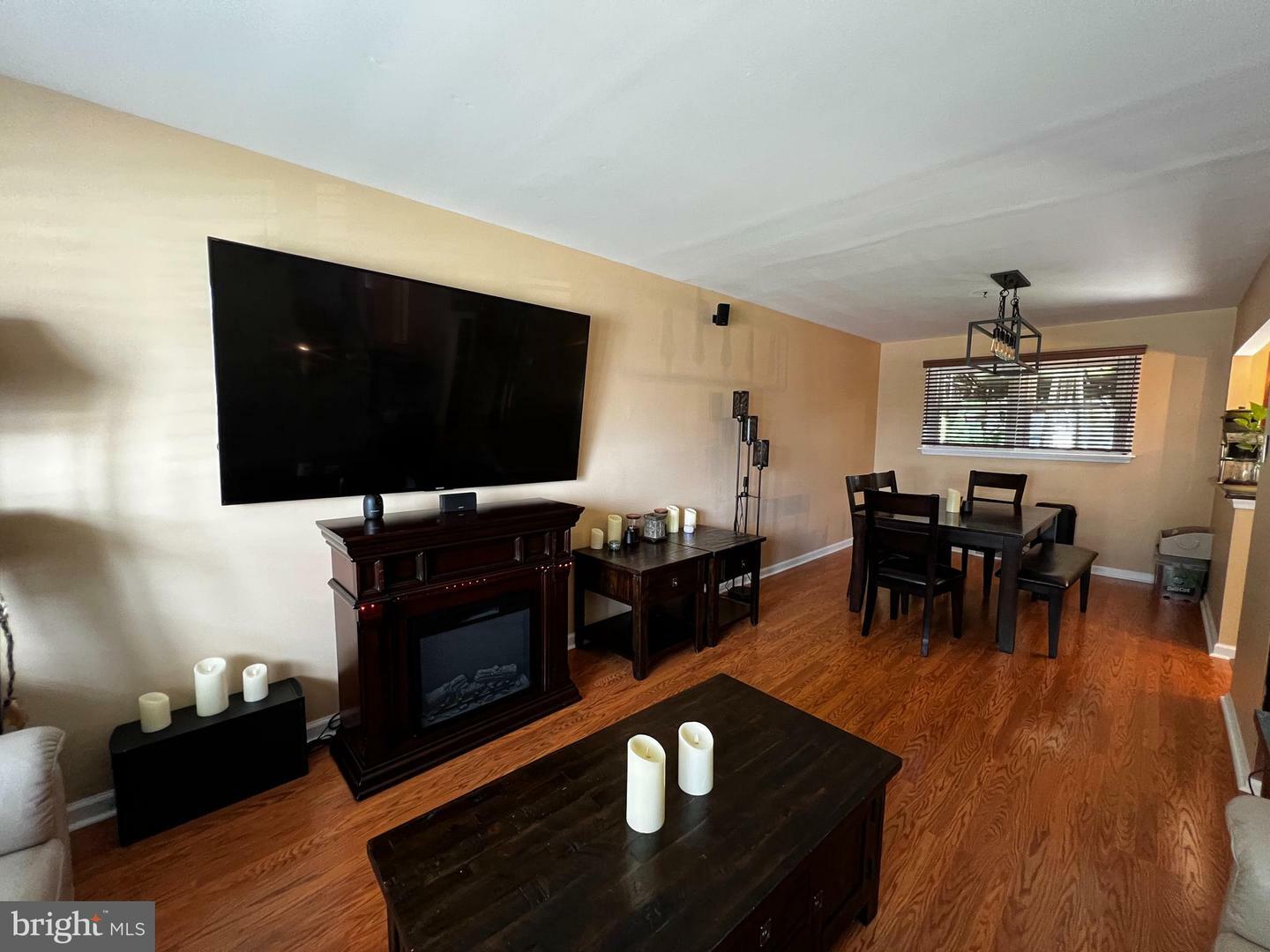 Property Photo:  1113 Kent Lane  PA 19115 