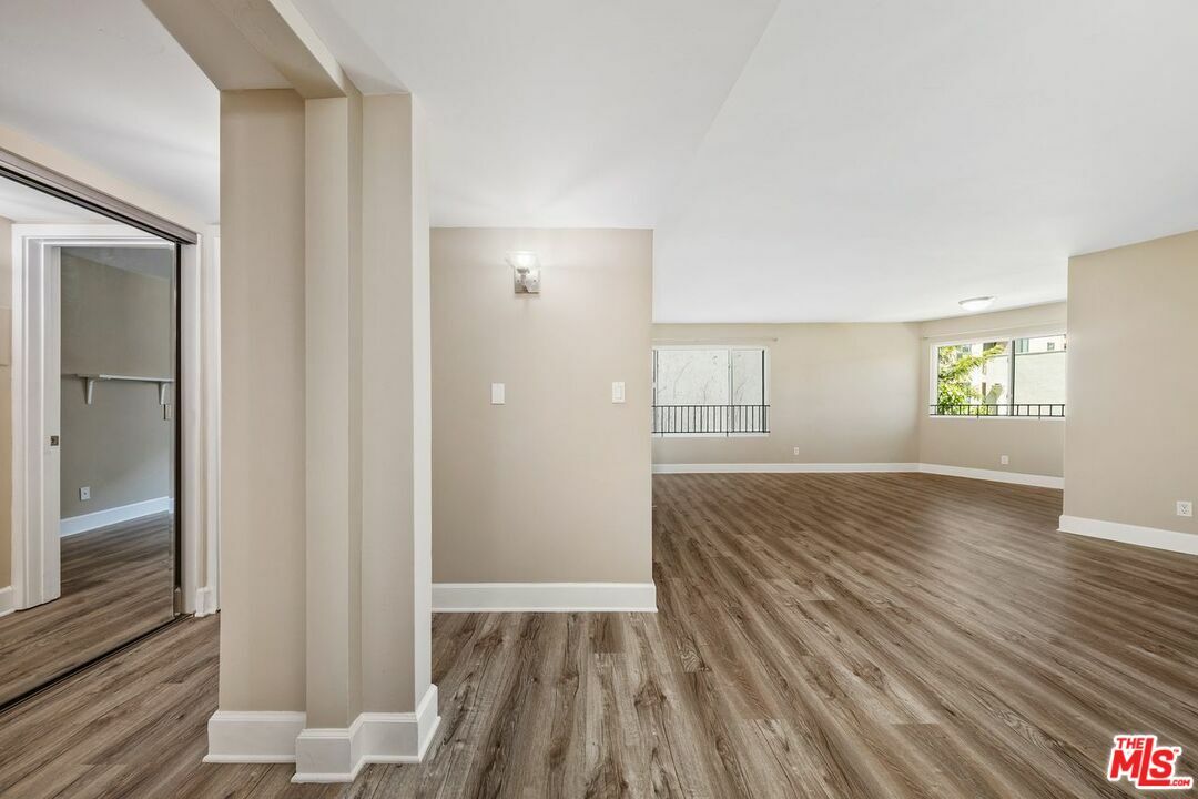 Property Photo:  10982   Roebling Ave 323  CA 90024 