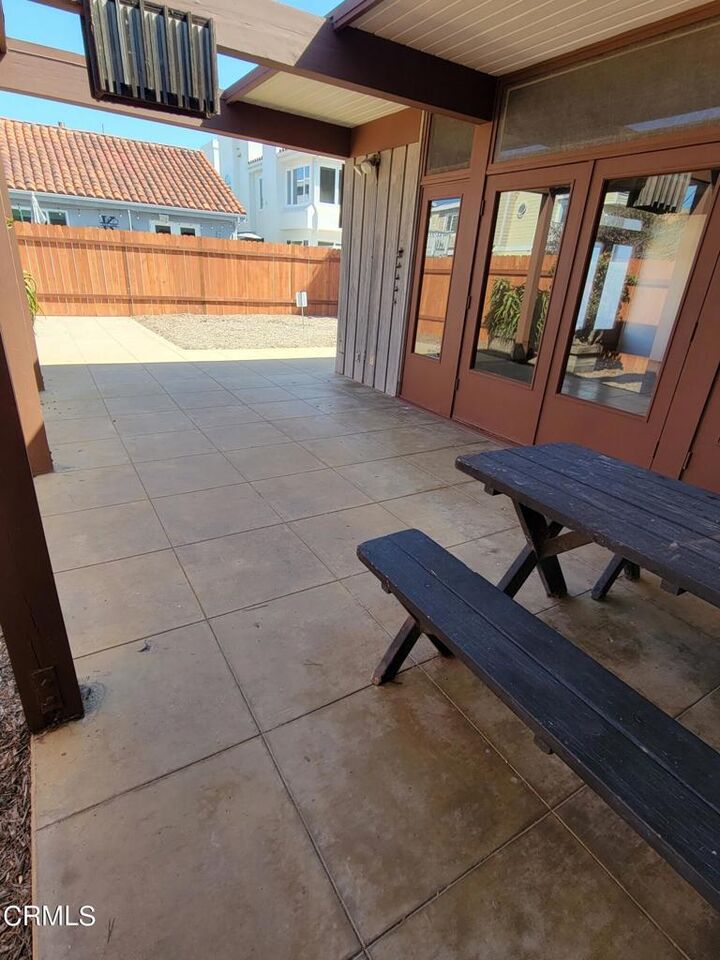 Property Photo: 5251 Wavecrest Way CA 93035