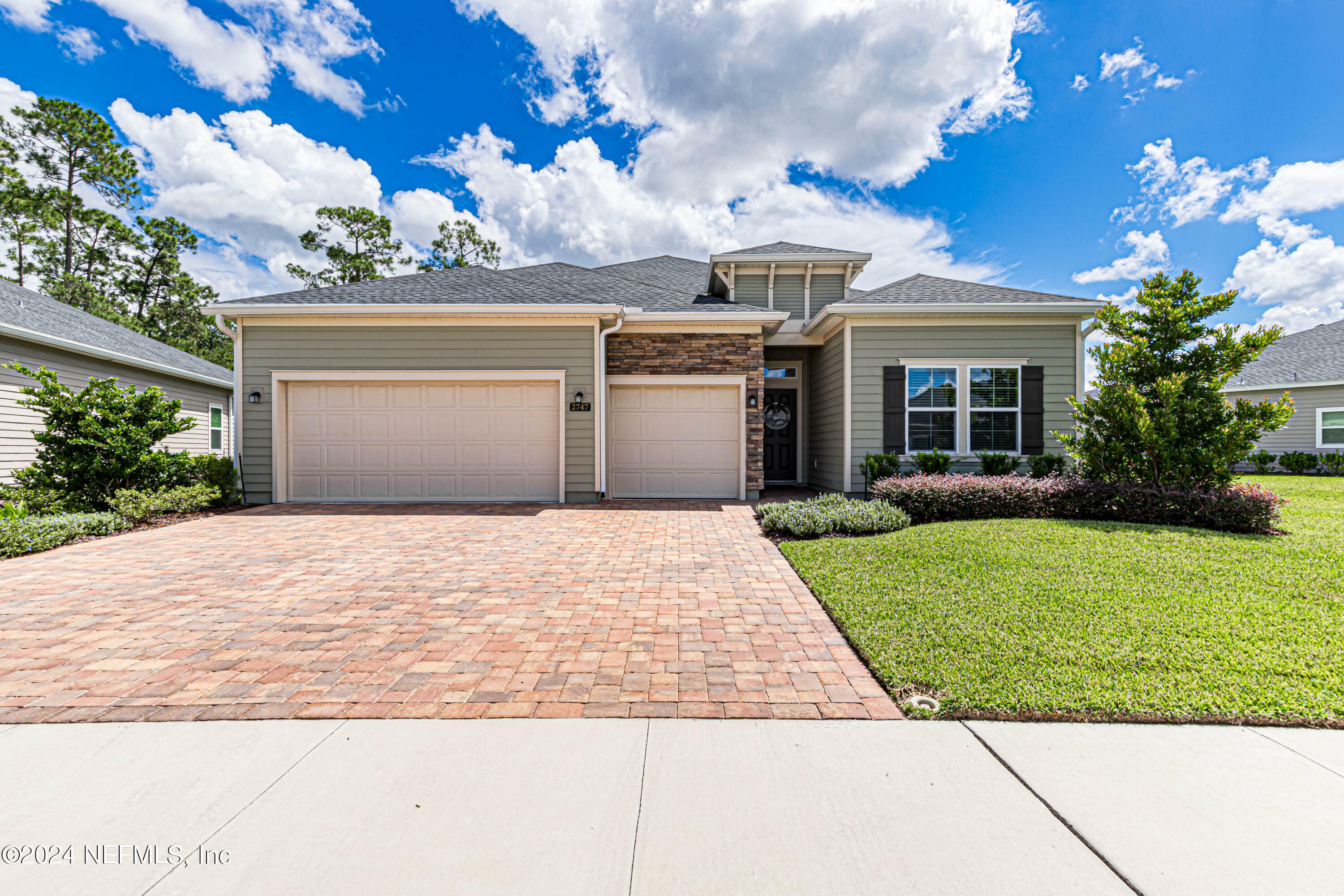 Property Photo:  2747 Crossfield Drive  FL 32043 