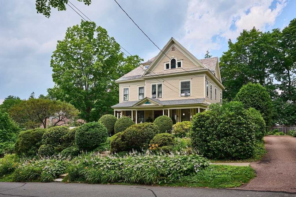 Property Photo:  15 Chestnut Hill Rd  MA 01301 