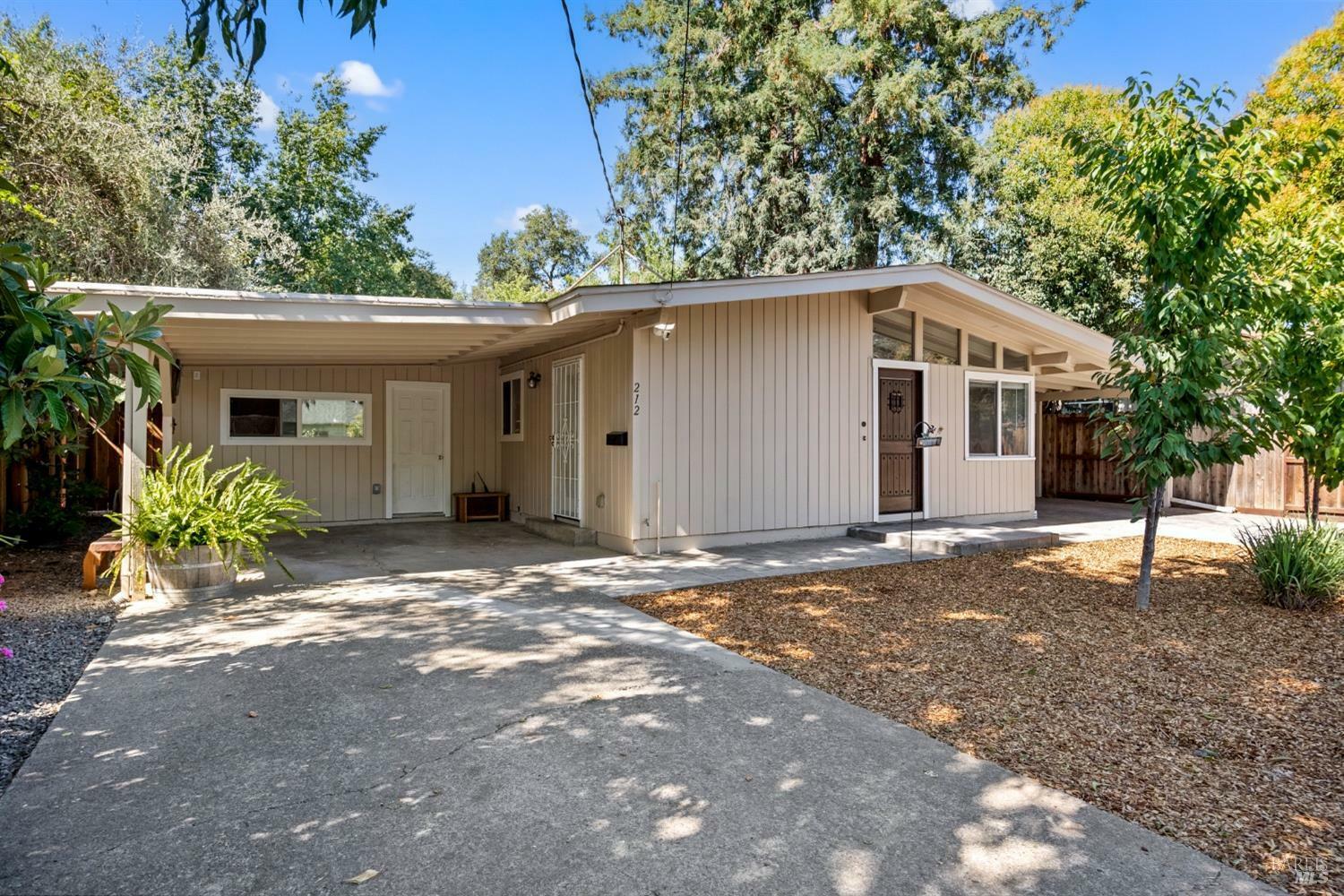 Property Photo:  212 Triplett Drive  CA 95425 