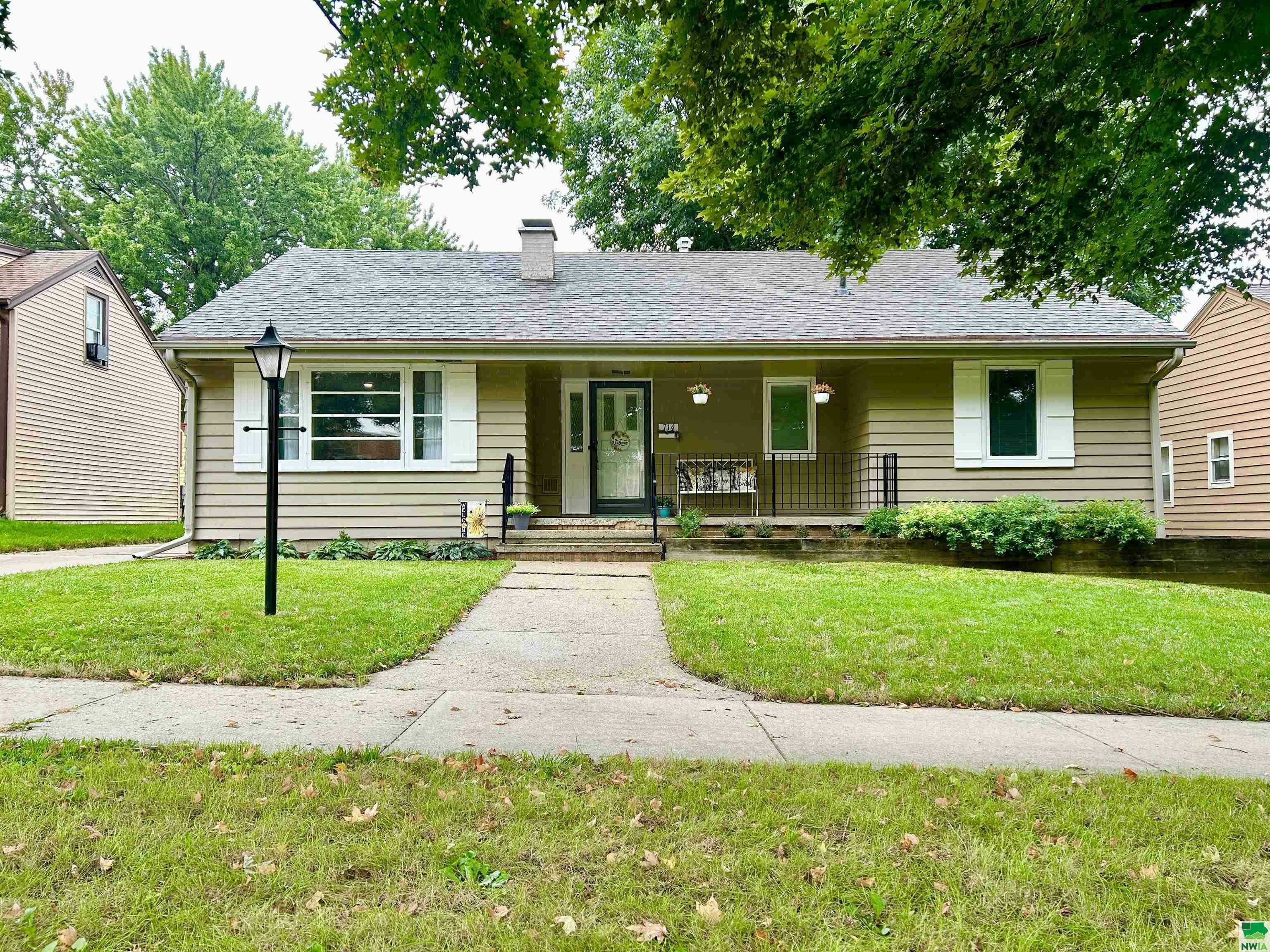 Property Photo:  714 Plymouth St. SE  IA 51031 