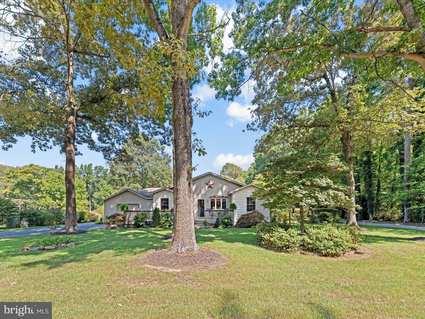 Property Photo:  831 Log Cabin Road  DE 19963 