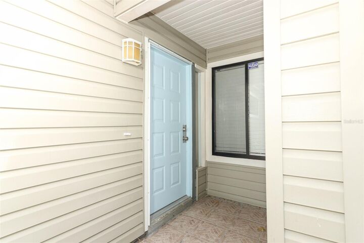 Property Photo: 319 Kirkcaldy Drive FL 32708