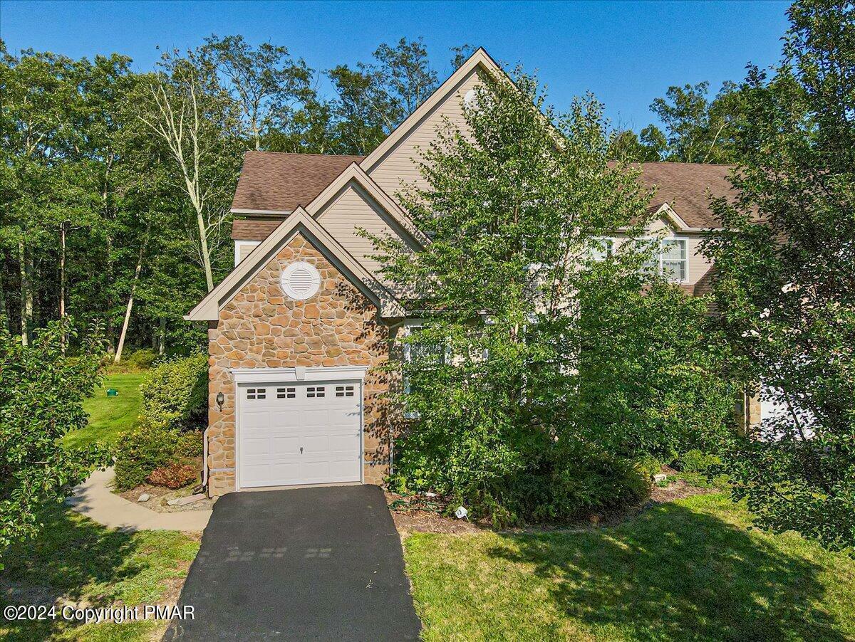 Property Photo:  1798 Big Ridge Drive  PA 18302 