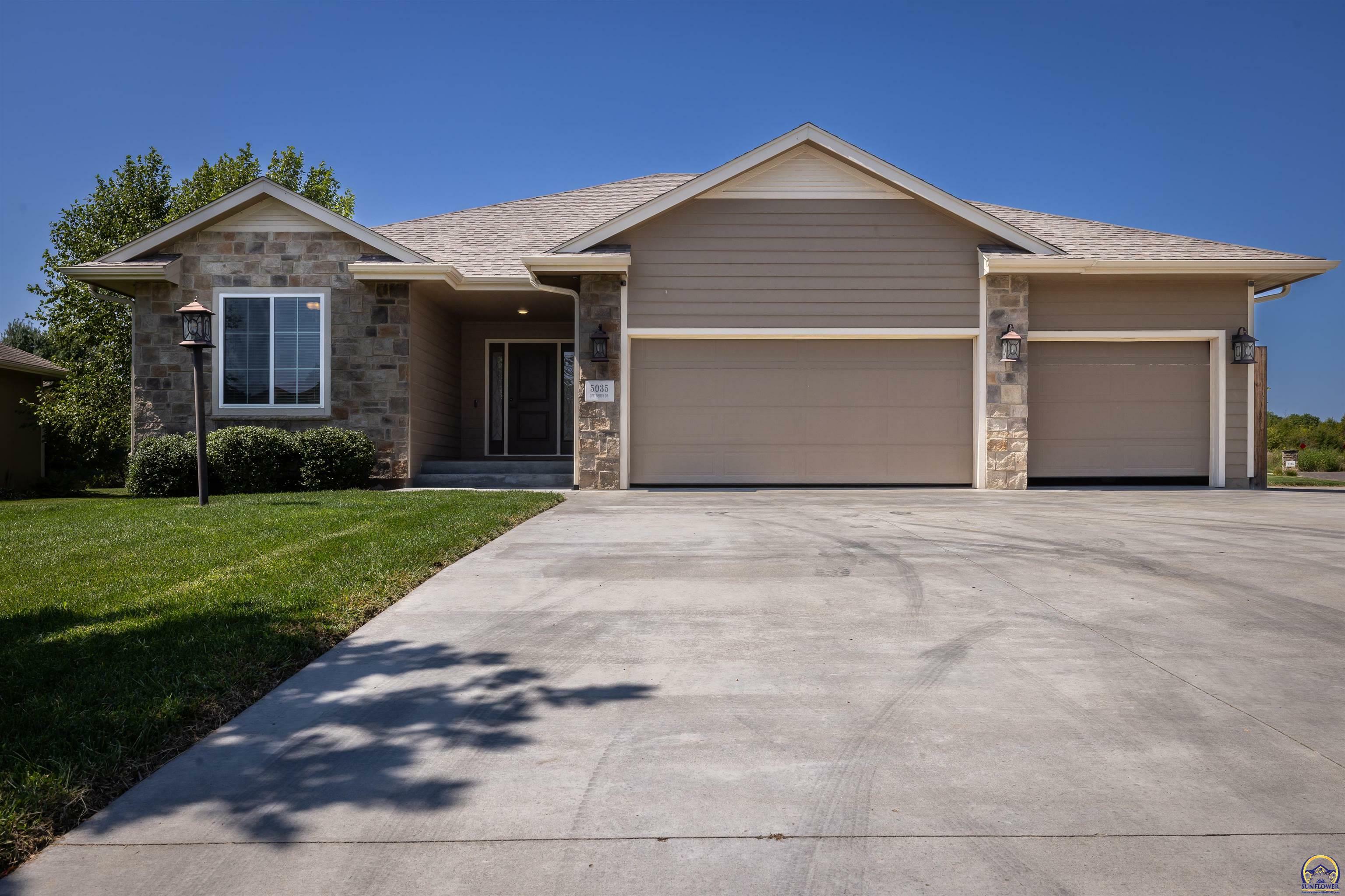 Property Photo:  5035 NW Derby Dr  KS 66618 