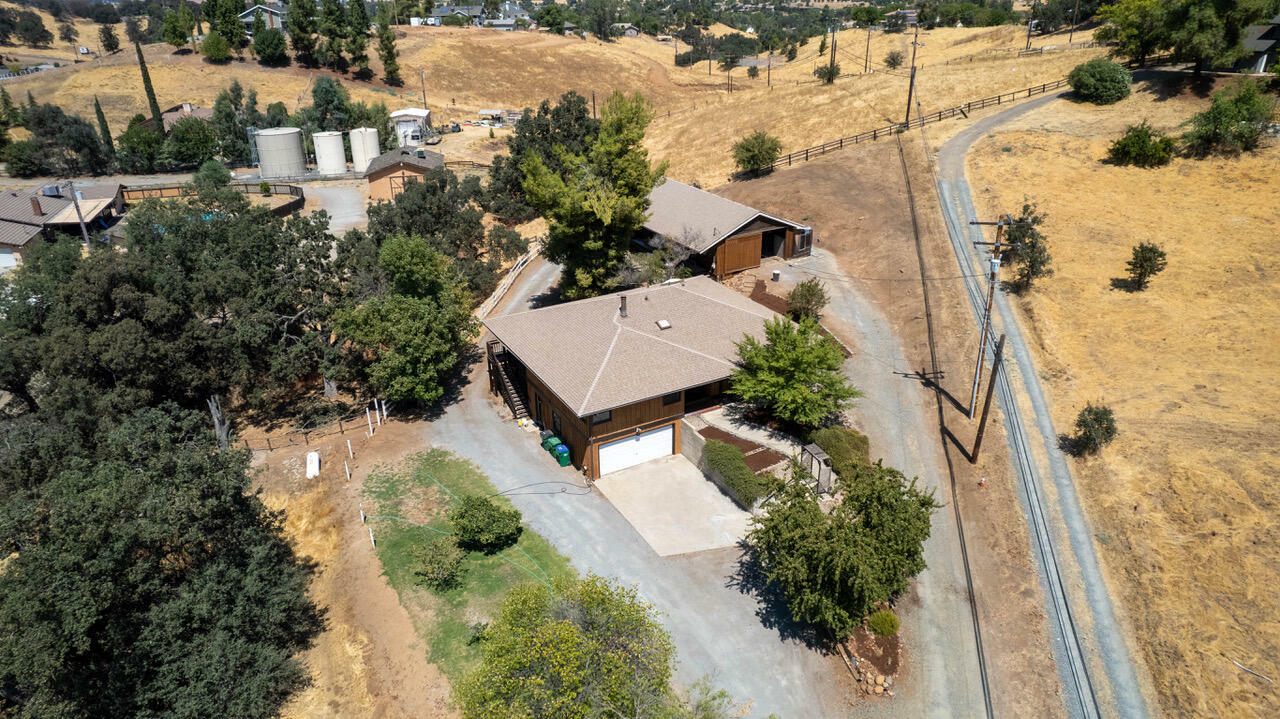 Property Photo:  16270 Palomino Drive  CA 93265 