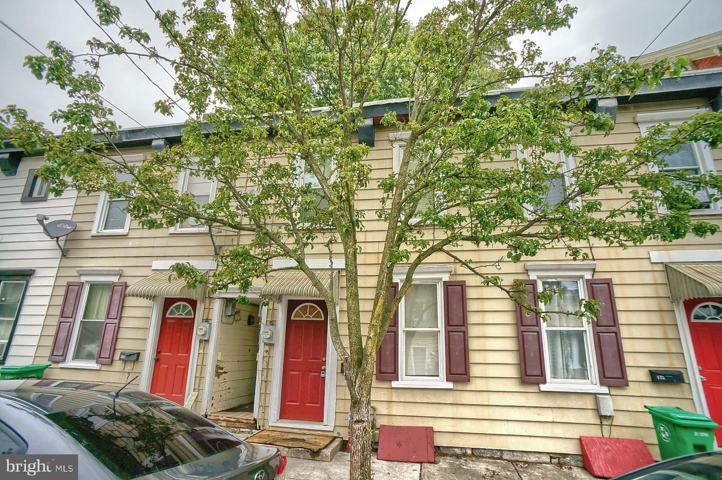 173 E North Street  Carlisle PA 17013 photo