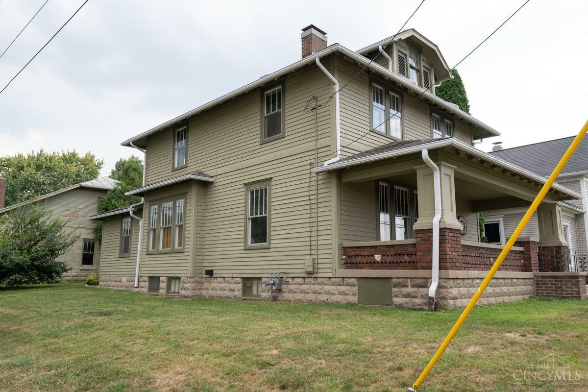 Property Photo:  440 Douglas Street  OH 45177 