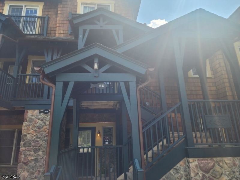 Property Photo: 8 Maple Cres 23 NJ 07462