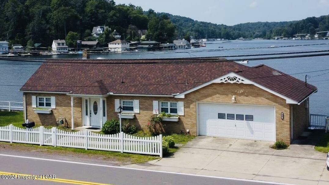 46 Lakeside Drive  Harveys Lake PA 18618 photo