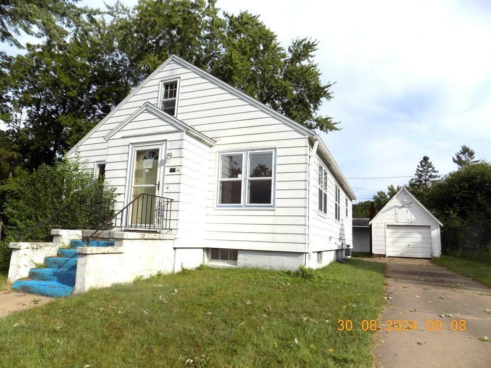 Property Photo:  738 Gilbert Street  WI 54703 