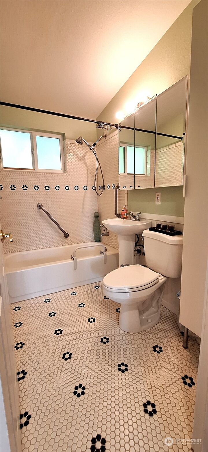 Property Photo:  8414  John Dower Road SW 13  WA 98499 
