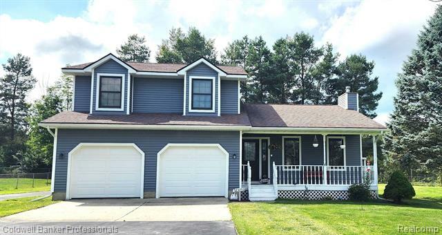 Property Photo:  2490 S State Road  MI 48423 