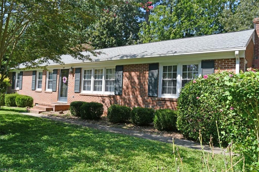 Property Photo:  109 Brookhaven Drive  VA 23188 