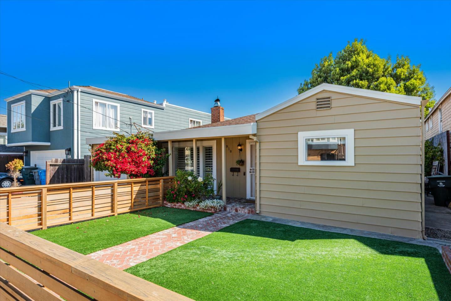 Property Photo:  818 Mills Avenue  CA 94066 