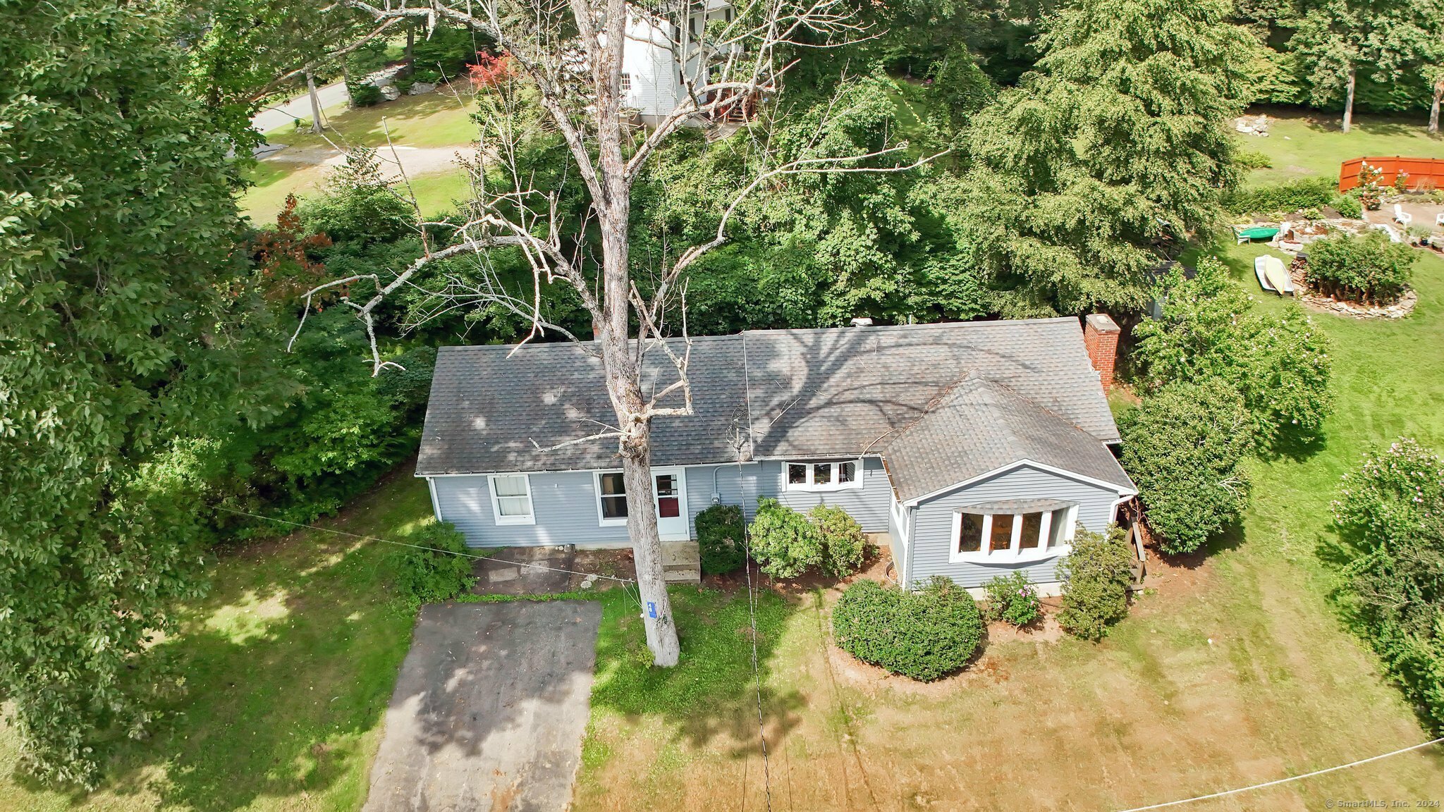 Property Photo:  48 Bass Lake Road  CT 06231 