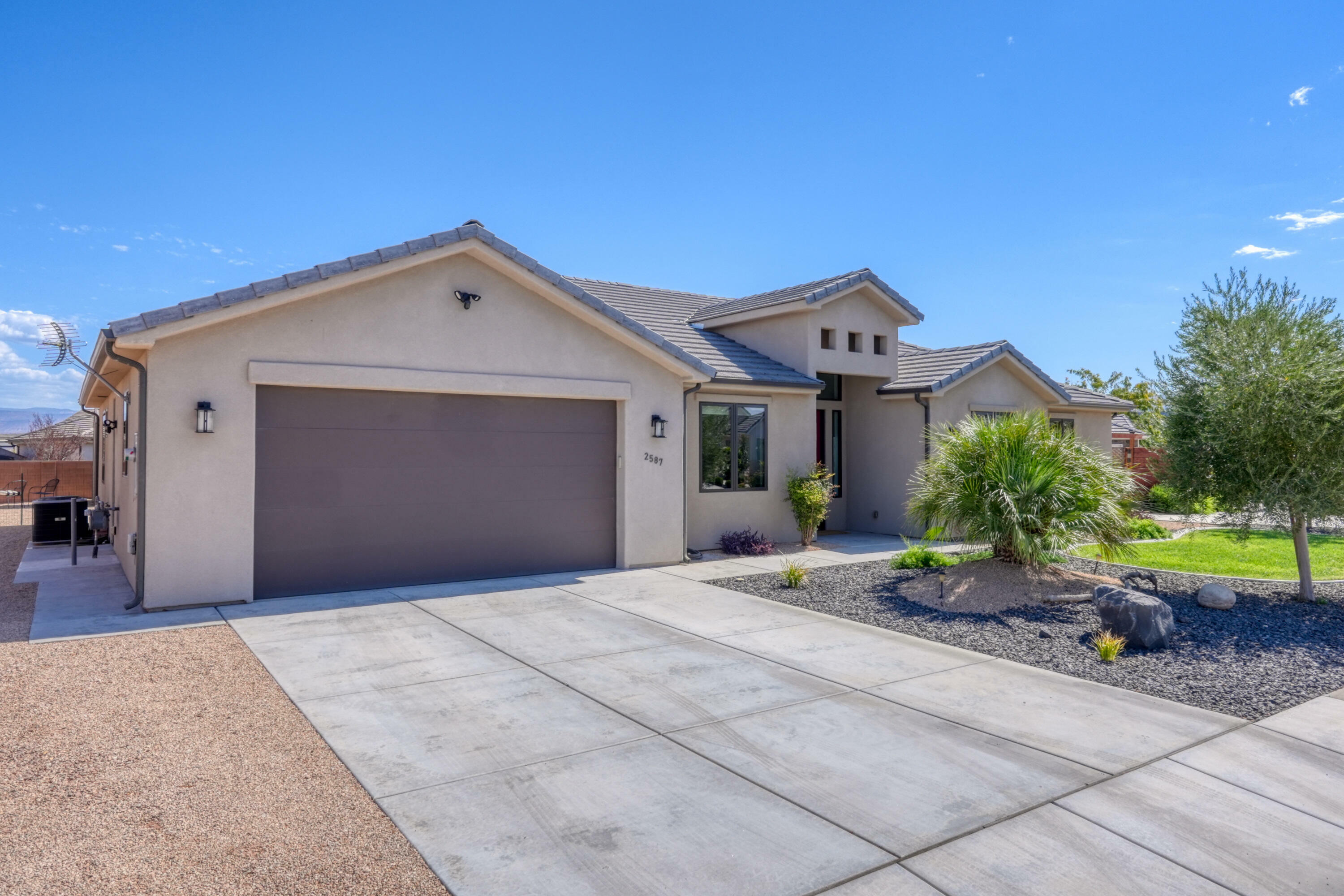 Property Photo:  2587 S Gritton St  UT 84737 